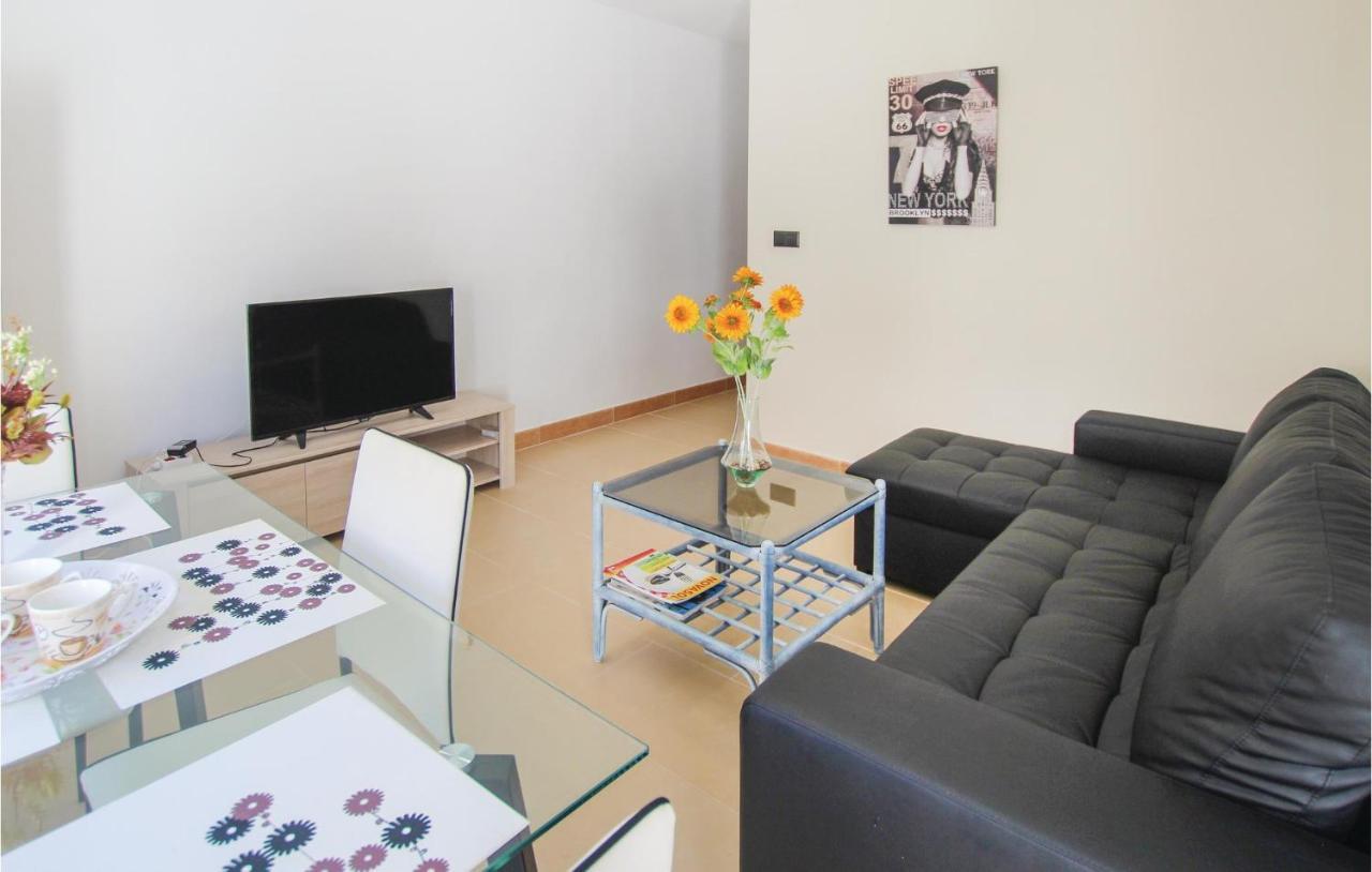 3 Bedroom Gorgeous Apartment In Alicante Exterior foto